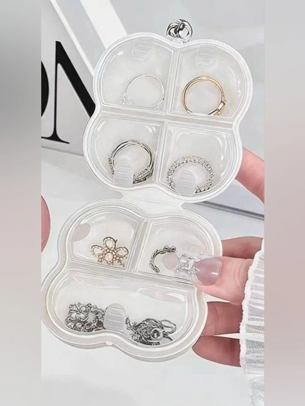 Cloud-Shaped or Bubble-Style Portable Mini Storage Box BNIB